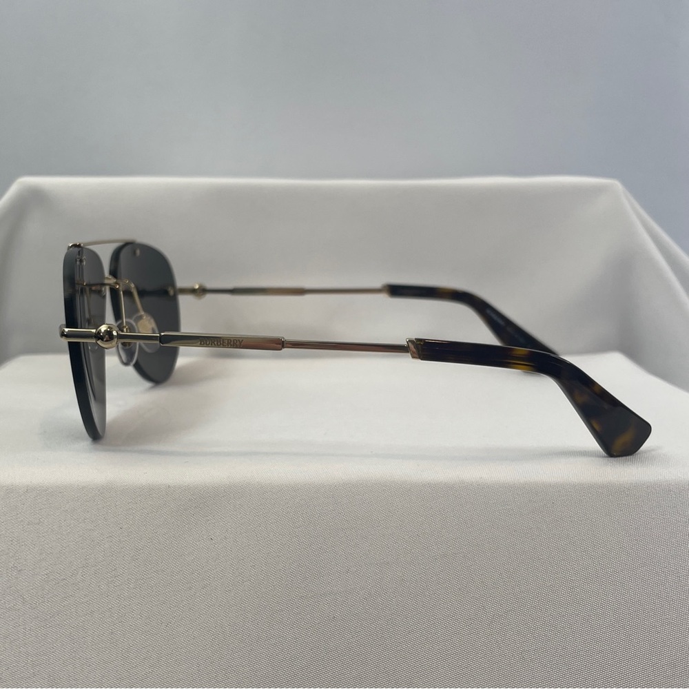 Burberry BE3151 Gold Rimless Aviator Sunglasses 60mm Gray Lenses Italy Designer - Picture 3 of 16